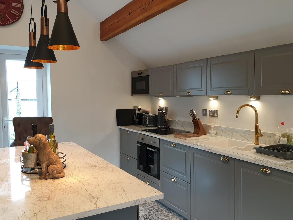 Central Windermere Luxury Two Bed Apartment Dog Friendly Bagian luar foto